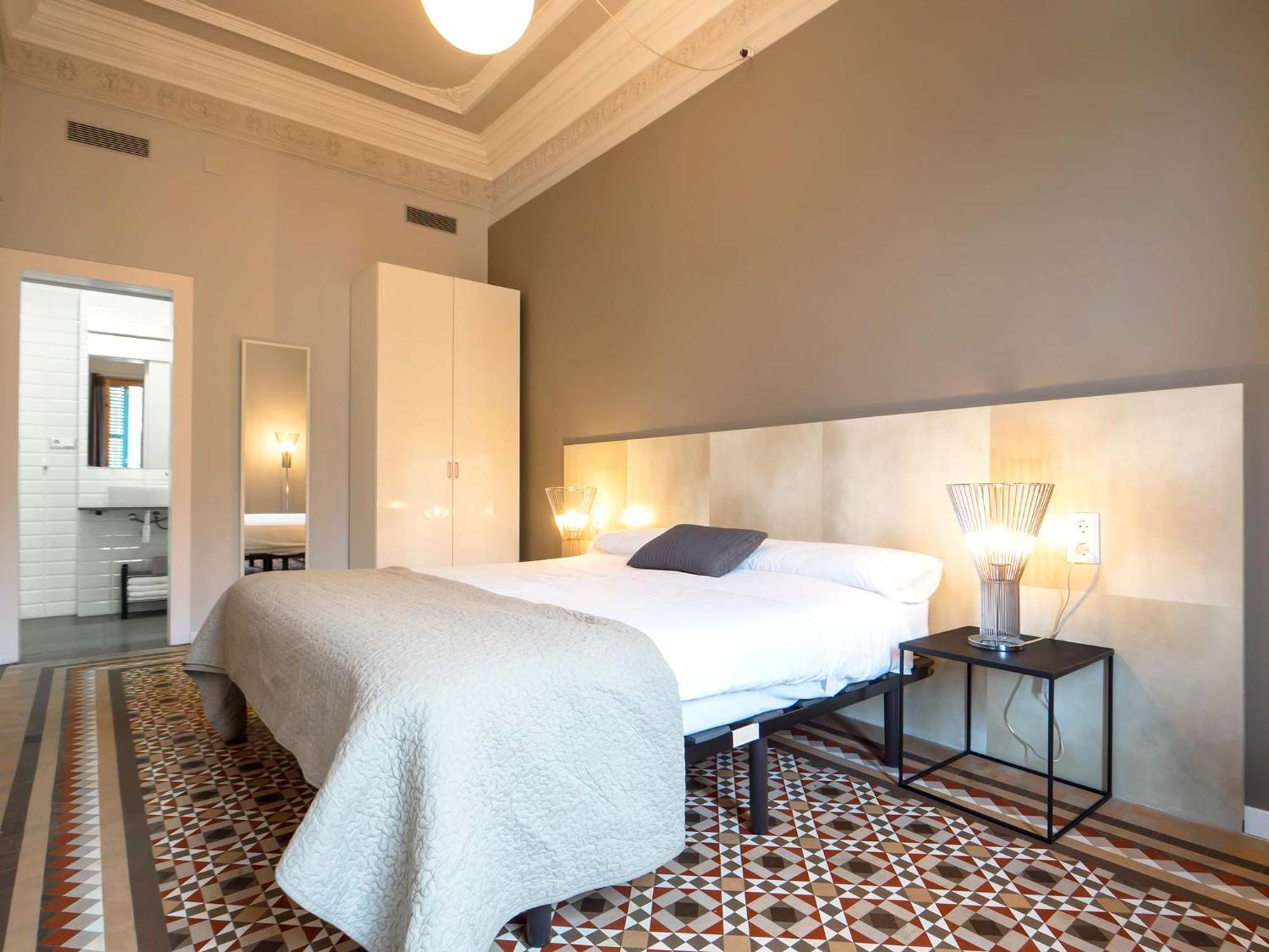 Rent Rambla Catalunya * Barcelona
