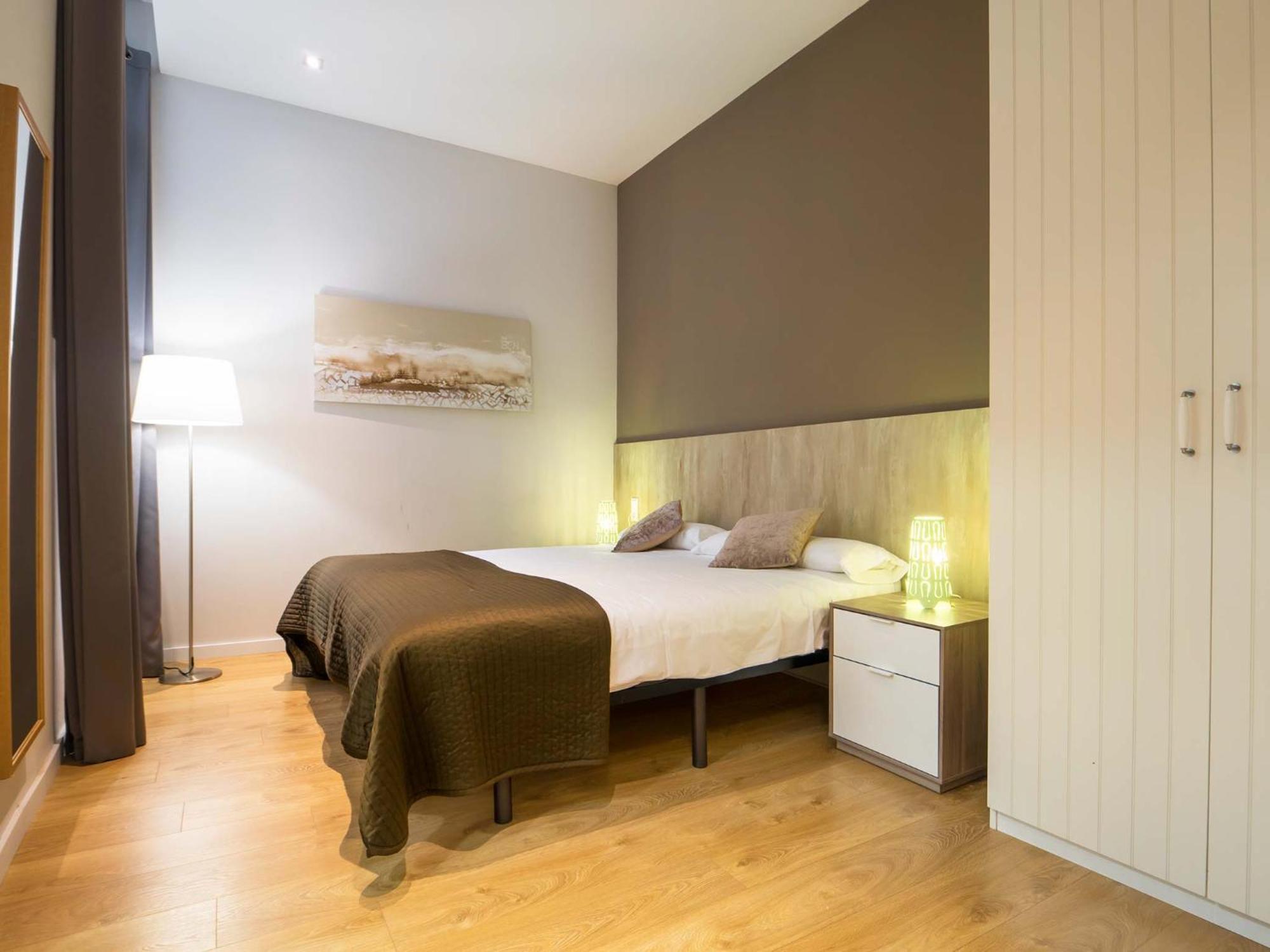 Rent Top Rambla Catalunya * Barcelona
